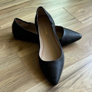 SUN + STONE Jilly Pointed-toe Flats Women's Shoes in Black.  Size 10
